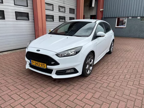 Ford Focus 2.0 ST-2